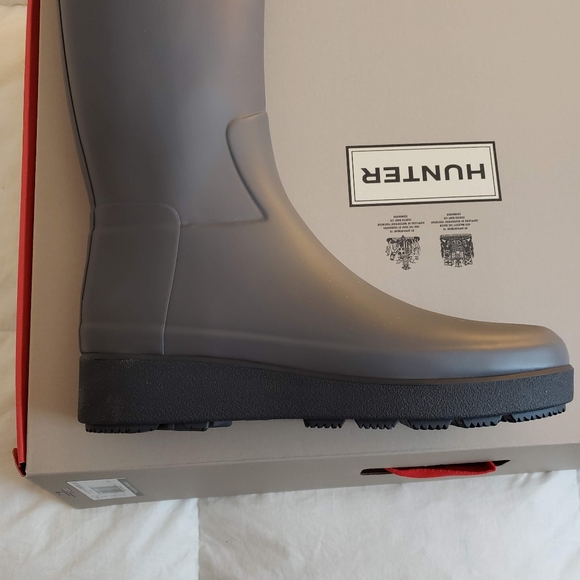 Hunter Tall Gray Refined CREEPER Rubber Rain Boots - Picture 7 of 8